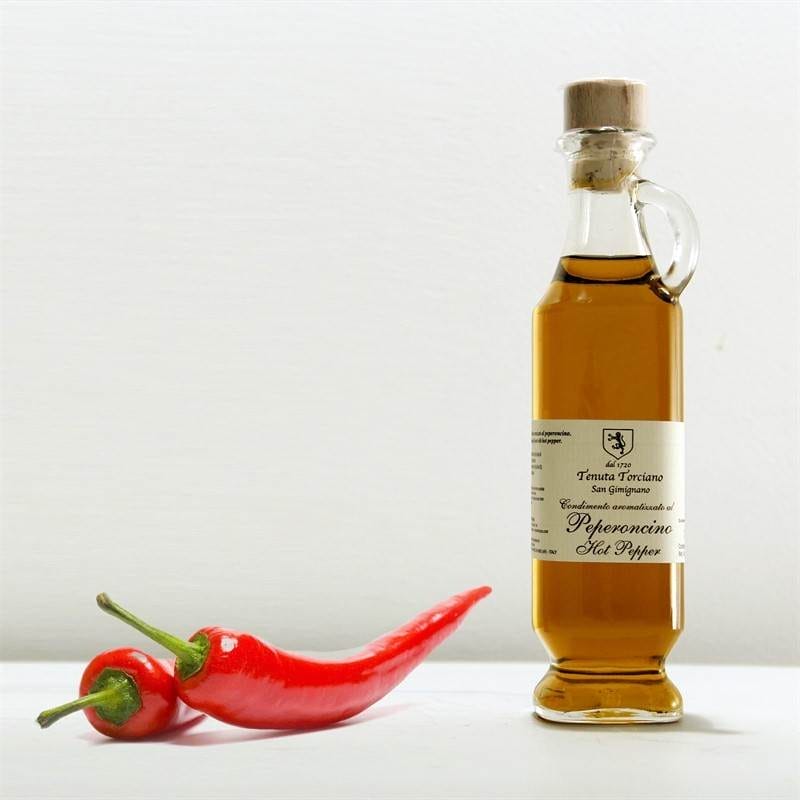 Pepper Spicy Olive Oil, 250ml from Italy