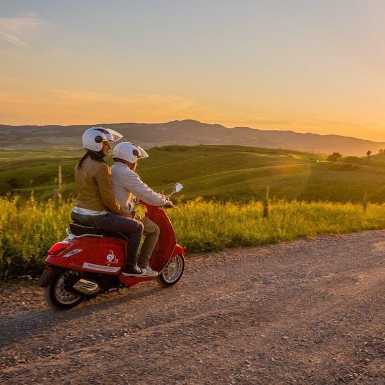 Tenuta Torciano Winery - Vespa Tour with Lunch and Wine Tasting - Gift Voucher