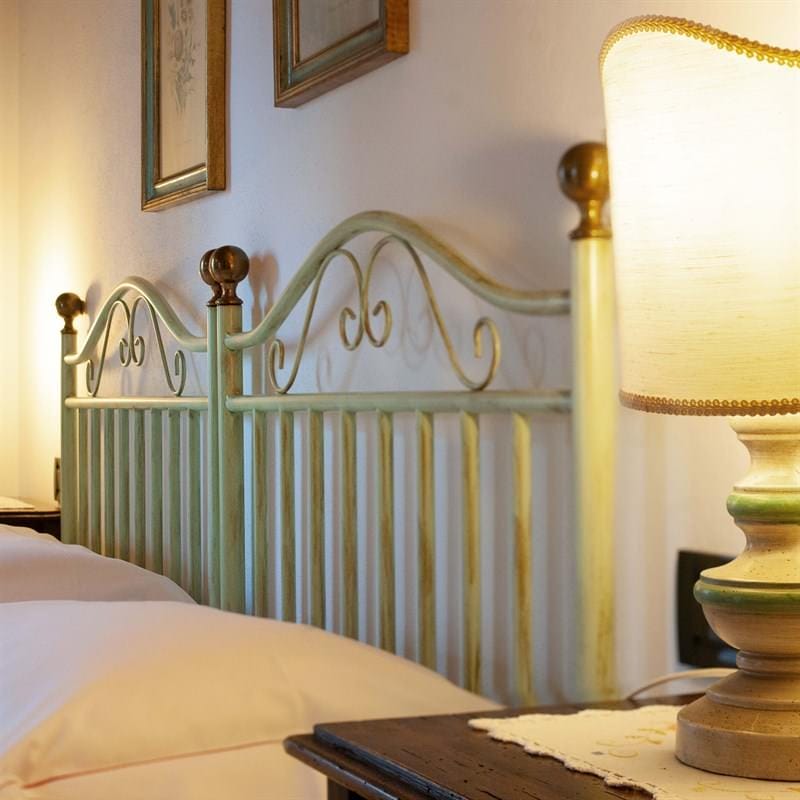 Torciano Hotel - Overnight stay in Tuscany, horse riding tour and wine tasting - Gift Voucher