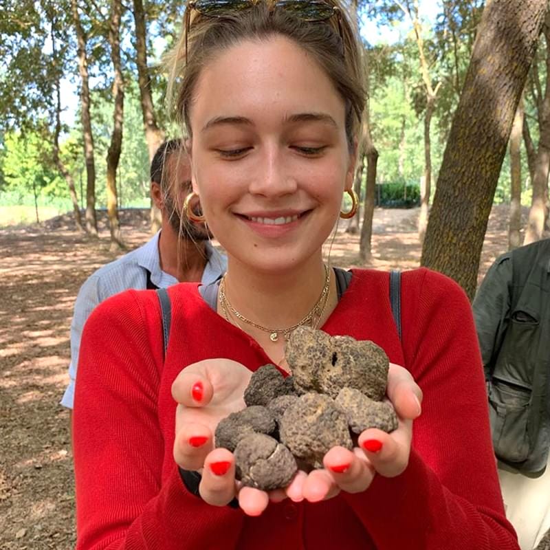 Torciano Hotel - Soggiorno con Caccia al Tartufo e Pranzo in Cantina (x 1 persona) - Buono Regalo