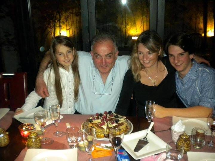 Il buon vivere italiano: mangiare bene, bere bene e amare la famiglia.